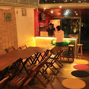 Hostel Nomade In Arte E